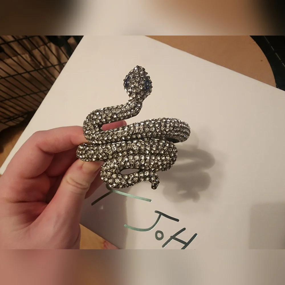 Betsy Johnson Bracelet - Picture 6 of 6